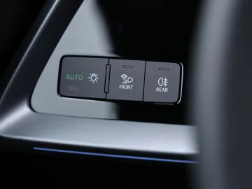 Car image 37