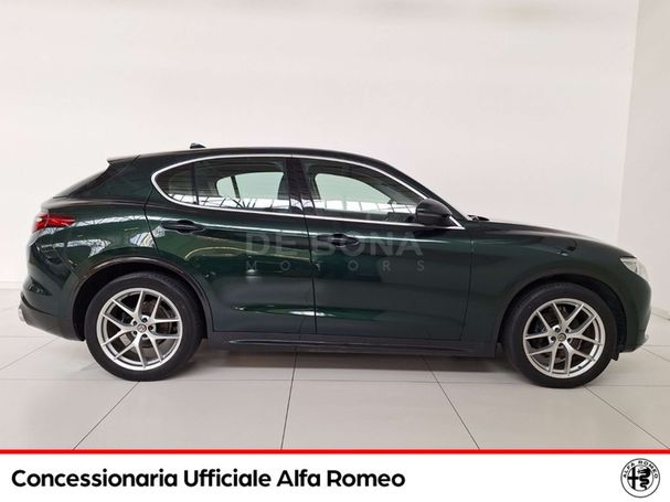 Alfa Romeo Stelvio 2.2 Q4 154 kW image number 6