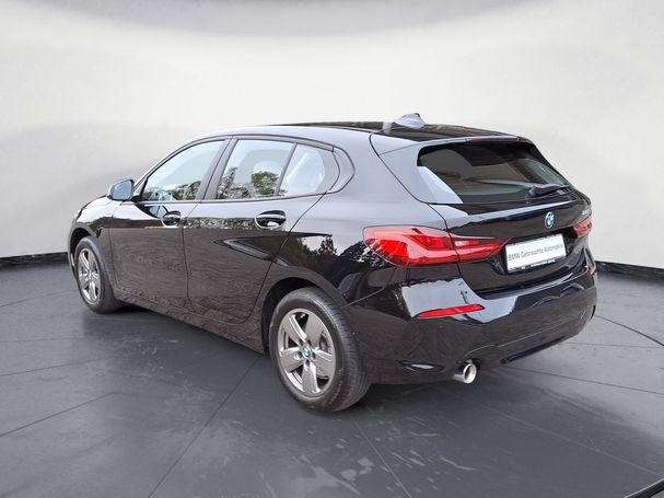 BMW 118i Advantage 100 kW image number 3