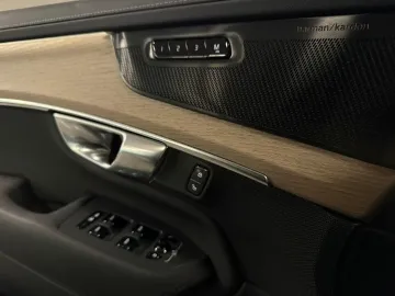 Car image 46