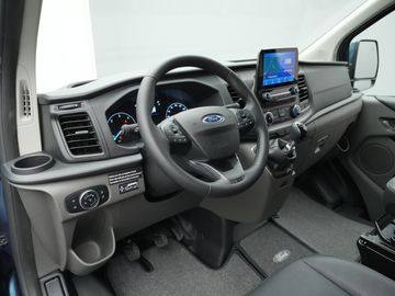 Car image 35