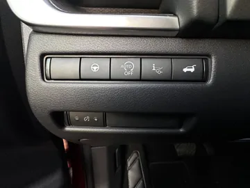Car image 30