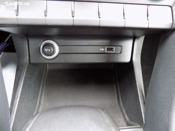 Car image 37