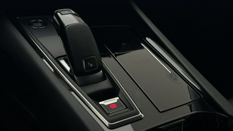 Car image 33