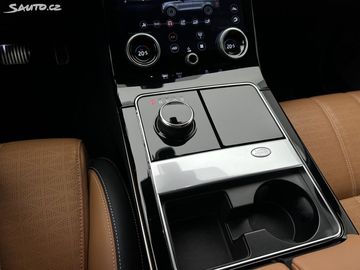 Car image 37