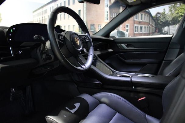 Porsche Taycan 4S Cross Turismo 366 kW image number 3