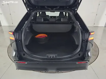 Car image 28