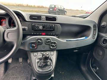 Car image 15