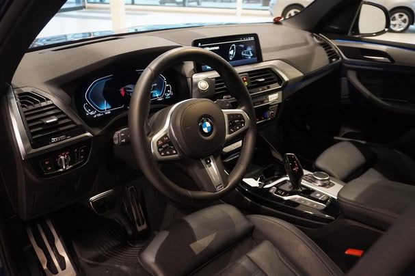 BMW X3 xDrive30e M Sport 215 kW image number 4