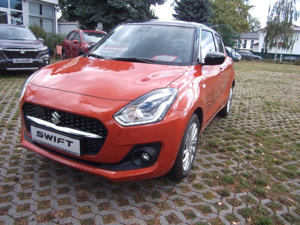 Suzuki Swift 1.2 Dualjet Hybrid Comfort CVT 61 kW image number 1