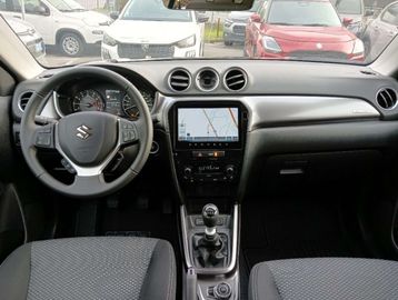 Car image 11