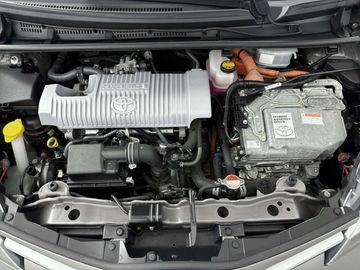 Car image 37