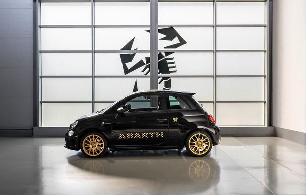 Abarth 695 132 kW image number 2