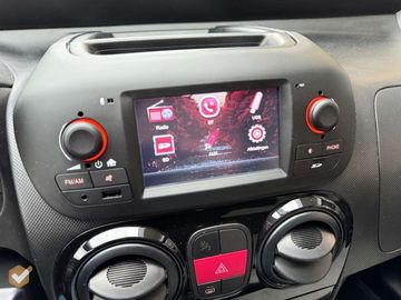 Car image 31