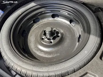 Car image 39