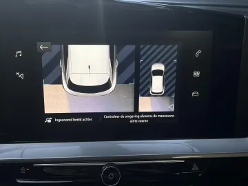 Car image 33