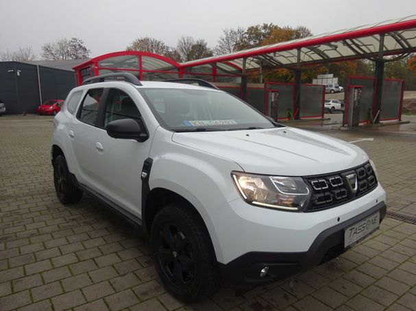 Dacia Duster Blue dCi 4WD Comfort 85 kW image number 2