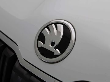 Car image 41