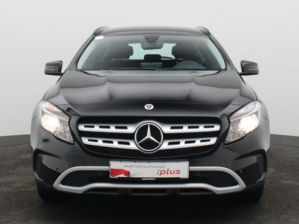 Mercedes-Benz GLA 200 115 kW image number 2