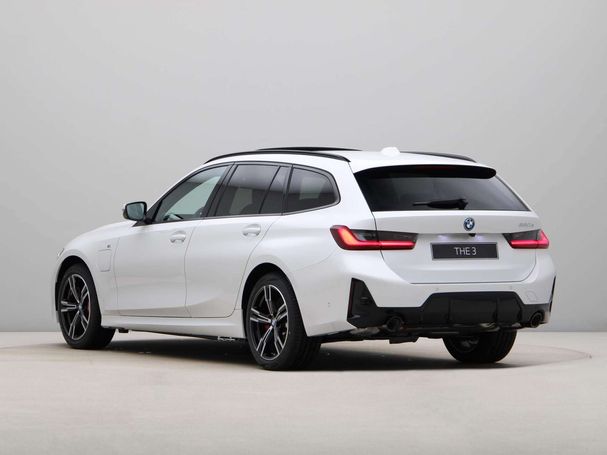 BMW 330 e Touring 215 kW image number 11