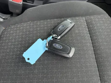Car image 31