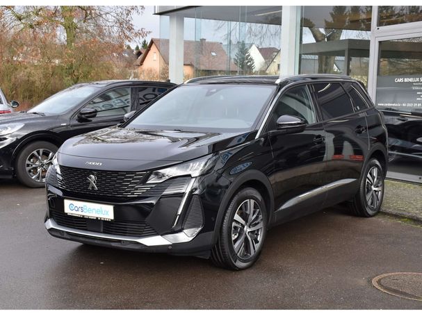 Peugeot 5008 PureTech Allure 96 kW image number 1