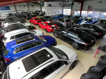 Car image 39