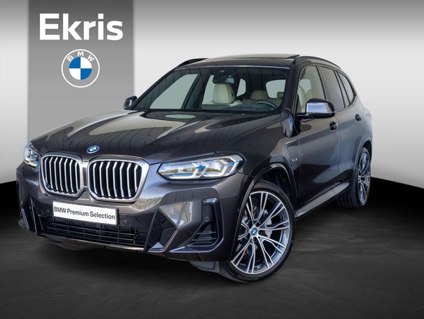 BMW X3 xDrive30e 215 kW image number 1