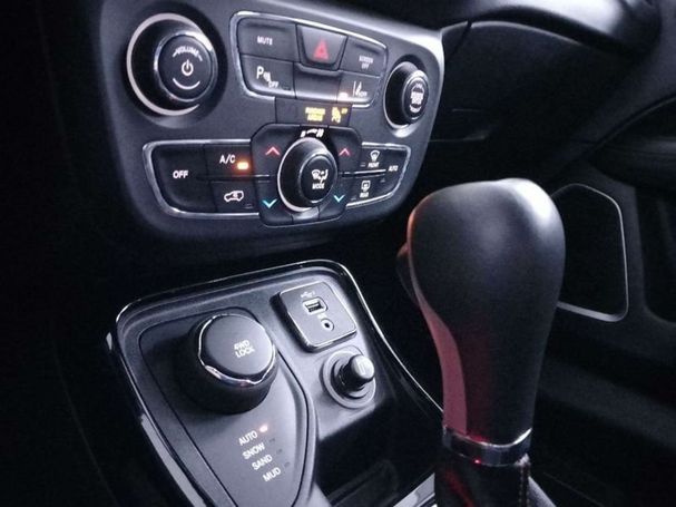 Jeep Compass 2.0 103 kW image number 21