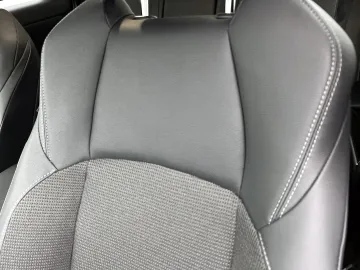 Car image 50