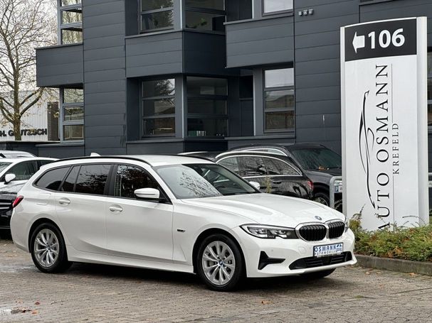 BMW 330 Touring 185 kW image number 21