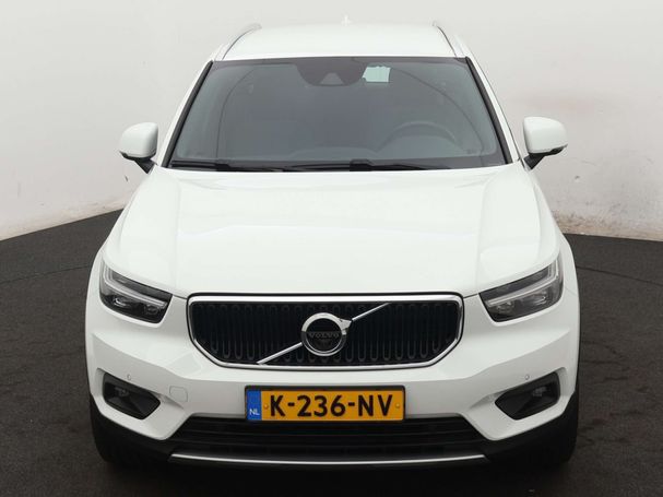 Volvo XC40 T3 Momentum Pro 120 kW image number 8