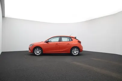 Car image 25