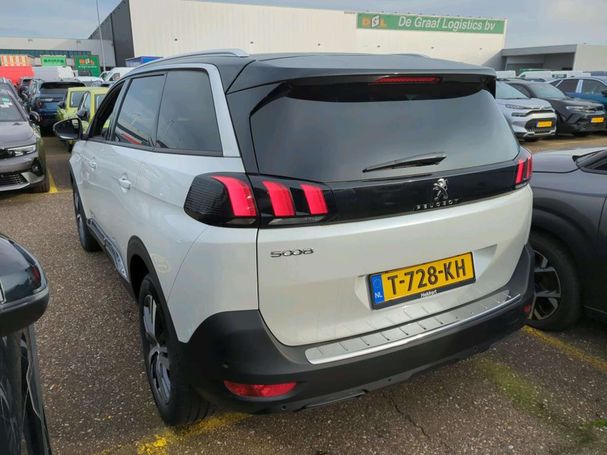 Peugeot 5008 PureTech Allure 96 kW image number 3