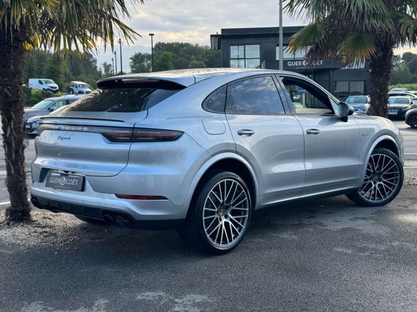 Porsche Cayenne E-Hybrid 254 kW image number 3