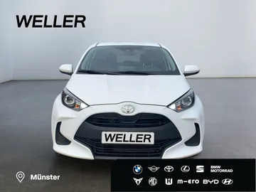 Car image 3