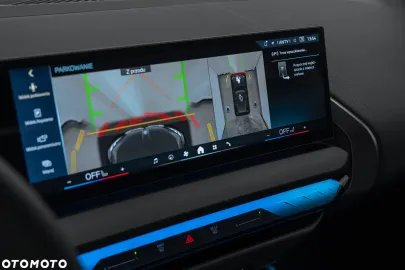 Car image 40