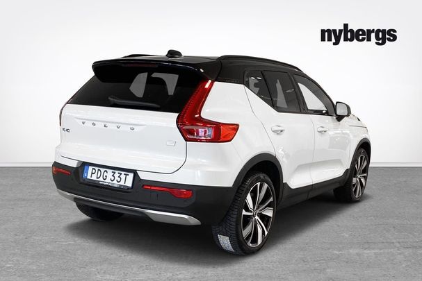 Volvo XC40 Recharge AWD 304 kW image number 3