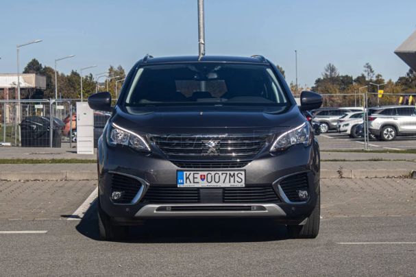 Peugeot 5008 BlueHDi Allure 96 kW image number 3