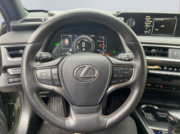 Lexus UX 250h 135 kW image number 9