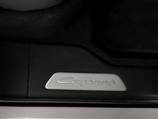 Porsche Cayenne E-Hybrid 346 kW image number 25