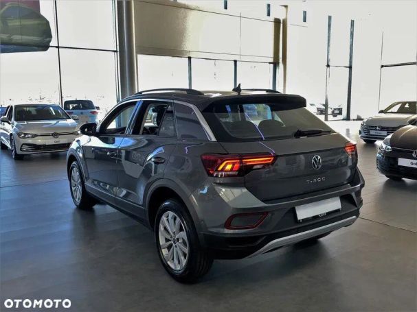 Volkswagen T-Roc 1.5 TSI DSG 110 kW image number 7