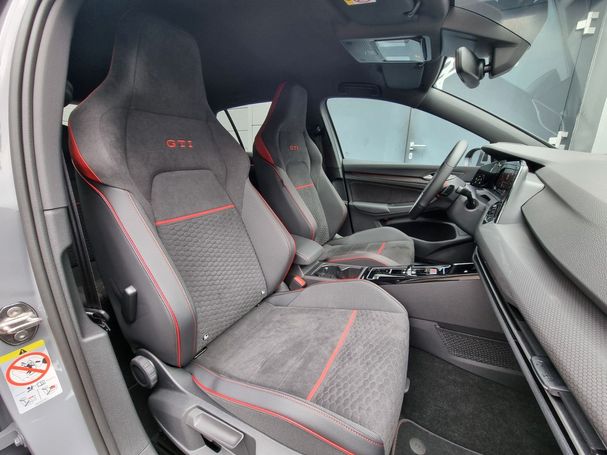 Volkswagen Golf GTI Clubsport DSG 221 kW image number 7