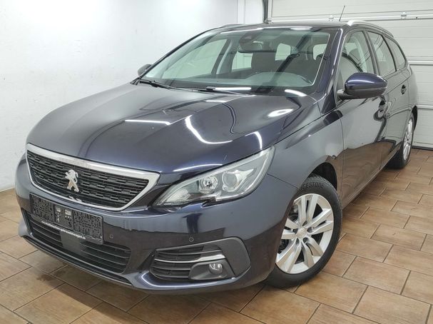 Peugeot 308 1.5 96 kW image number 1