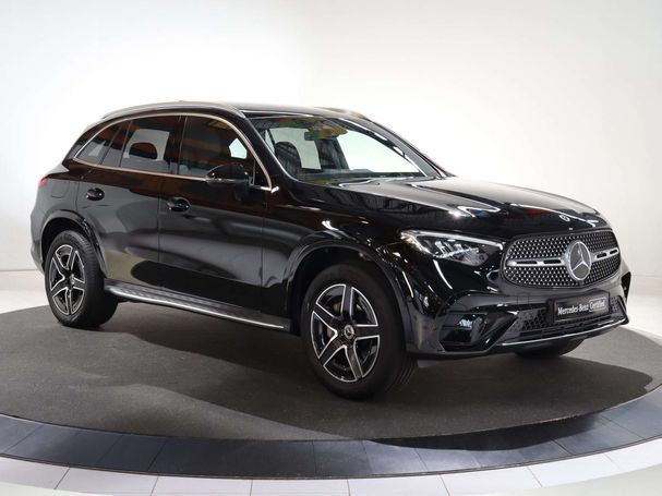 Mercedes-Benz GLC 300 e AMG Line 4Matic 230 kW image number 25