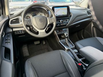 Car image 8