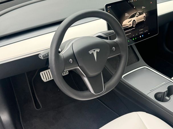 Tesla Model 3 Performance AWD 377 kW image number 12