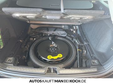 Car image 32