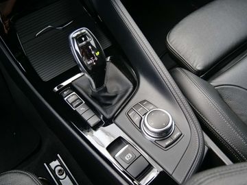 Car image 36