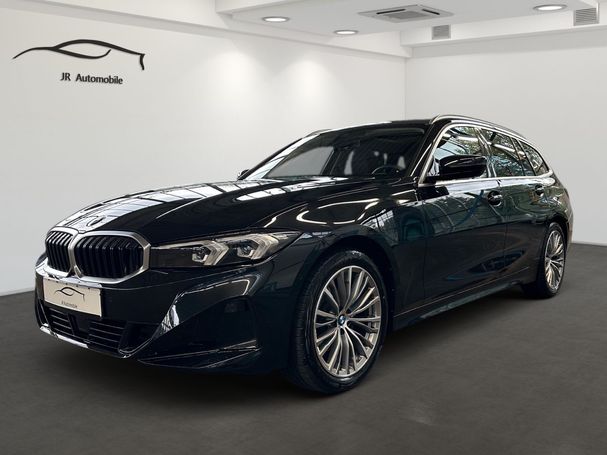 BMW 320d Touring xDrive 140 kW image number 1